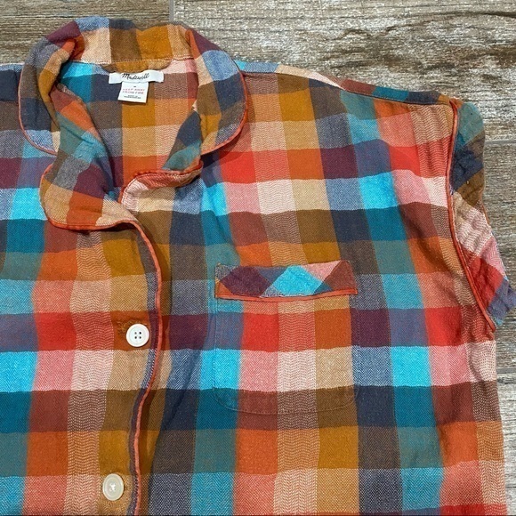 Madewell | Plaid Button Down - Picture 2 of 7